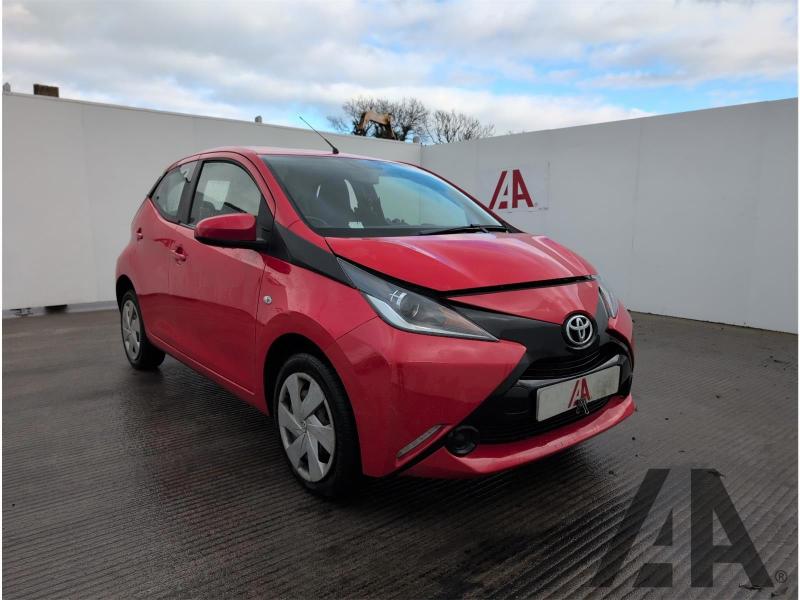 2016 TOYOTA AYGO VVT-I X-PLAY 998cc PETROL MANUAL 5 DOOR HATCHBACK