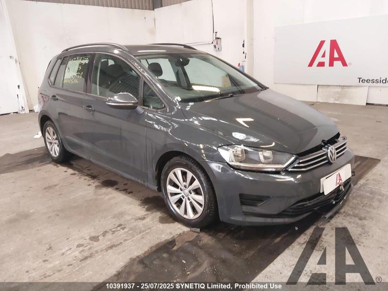 2017 VOLKSWAGEN GOLF SV SE TDI 1598cc TURBO DIESEL MANUAL 5 Speed 5 DOOR MPV