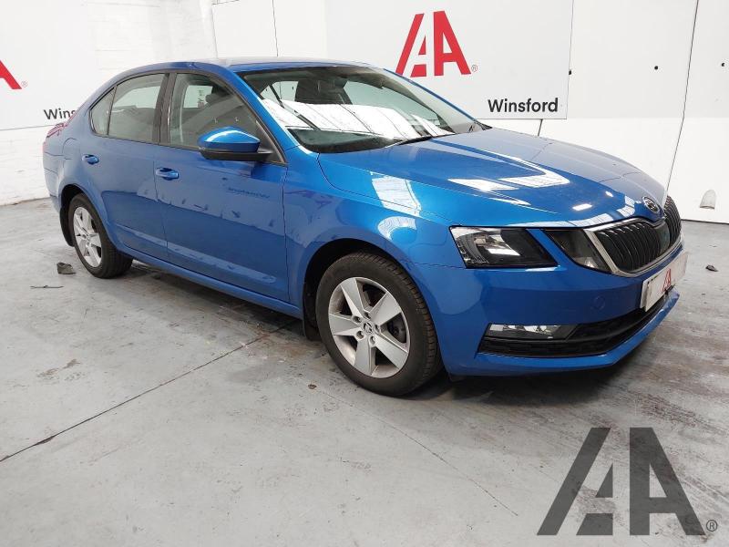 2017 SKODA OCTAVIA SE TSI DSG 1498cc TURBO PETROL SEMI AUTO 7 Speed 5 DOOR HATCHBACK