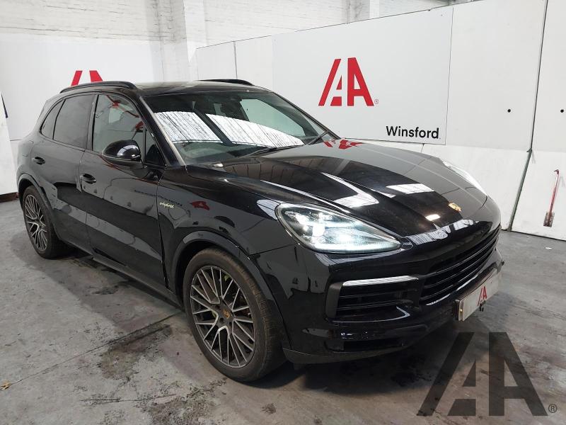 2018 PORSCHE CAYENNE V6 TIPTRONIC 2995cc TURBO PETROL/ELECTRIC AUTOMATIC 8 Speed 5 DOOR ESTATE