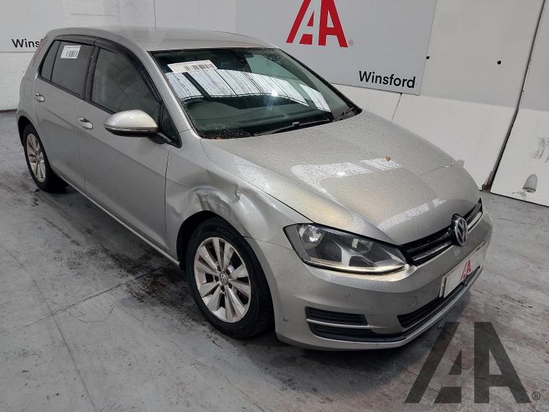 2013 VOLKSWAGEN GOLF SE TDI BLUEMOTION TECHNOLOGY 1598cc TURBO DIESEL MANUAL 5 Speed 5 DOOR HATCHBACK