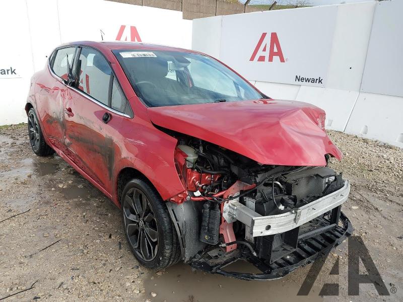 2018 RENAULT CLIO DYNAMIQUE S NAV TCE 1197cc TURBO PETROL SEMI AUTO 6 Speed 5 DOOR HATCHBACK