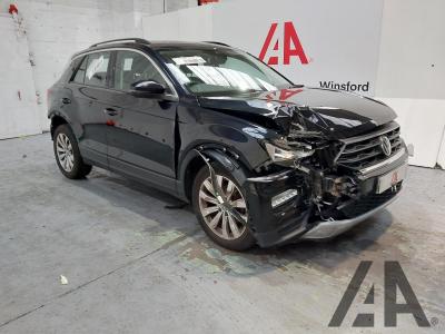 Image of 2019 VOLKSWAGEN T-ROC SE TSI 999cc TURBO PETROL MANUAL 5 DOOR HATCHBACK