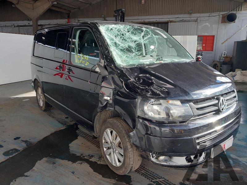 2013 VOLKSWAGEN TRANSPORTER T30 TDI KOMBI BMT HIGHLINE 1968cc TURBO DIESEL MANUAL 6 Speed WINDOW VAN