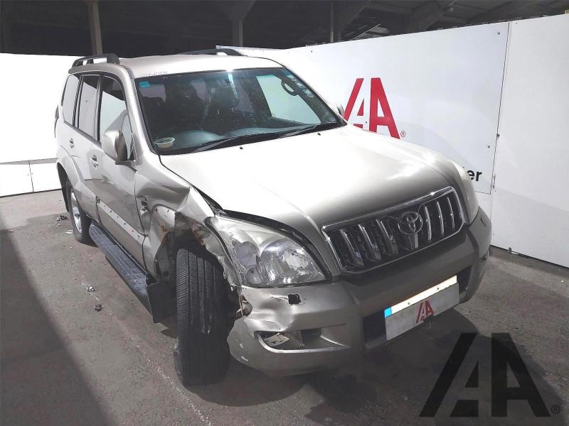 2003 TOYOTA LAND CRUISER LC3 8-SEATS D-4D 2982cc TURBO DIESEL AUTOMATIC 4 Speed 5 DOOR ESTATE