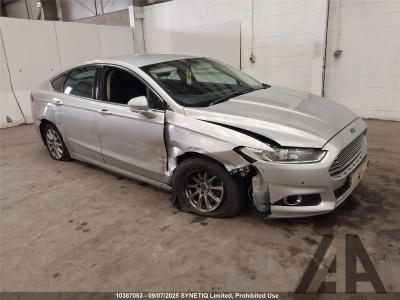 Image of 2015 FORD MONDEO ZETEC ECONETIC TDCI 1997cc TURBO DIESEL MANUAL 6 Speed 5 DOOR HATCHBACK