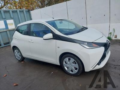 Image of 2015 TOYOTA AYGO VVT-I X-PLAY 998cc PETROL MANUAL 5 DOOR HATCHBACK