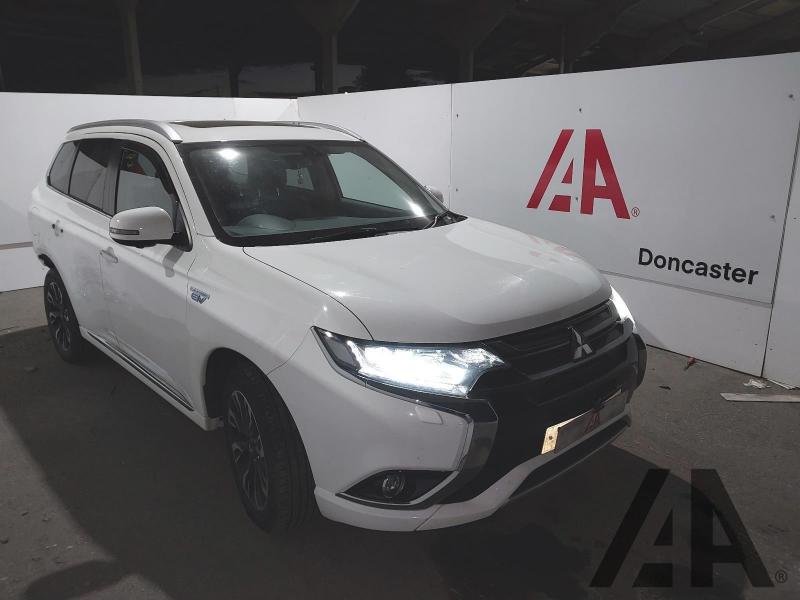 2017 MITSUBISHI OUTLANDER PHEV 4H 1998cc PETROL/ELECTRIC CVT 1 Speed 5 DOOR ESTATE