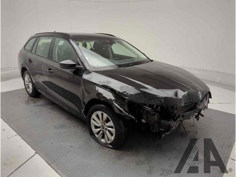 2025 SKODA OCTAVIA SE TECHNOLOGY TDI DSG 1968cc TURBO DIESEL SEMI AUTO 5 DOOR ESTATE