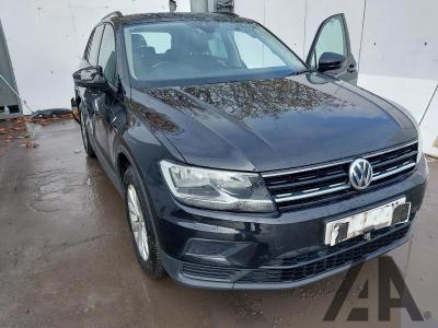 Image of 2017 VOLKSWAGEN TIGUAN S TDI BMT 4MOTION DSG 1968cc TURBO DIESEL SEMI AUTO 7 Speed 5 DOOR ESTATE