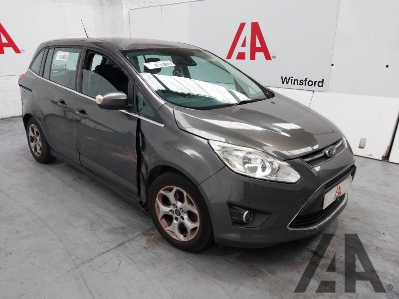 2015 FORD C-MAX GRAND ZETEC TDCI 1560cc TURBO DIESEL MANUAL 6 Speed 5 DOOR MPV