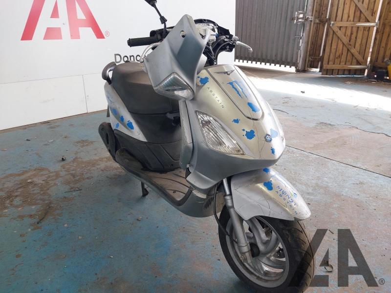 2014 PIAGGIO FLY ZIP 4T 96cc PETROL SCOOTER
