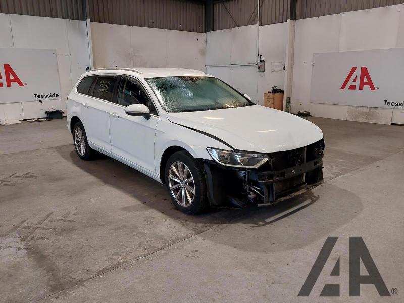 2015 VOLKSWAGEN PASSAT SE BUSINESS TDI BLUEMOTION TEC 1968cc TURBO DIESEL SEMI AUTO 6 Speed 5 DOOR ESTATE