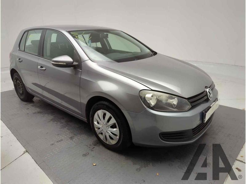 2009 VOLKSWAGEN GOLF S TDI 1968cc TURBO DIESEL MANUAL 5 Speed 5 DOOR HATCHBACK