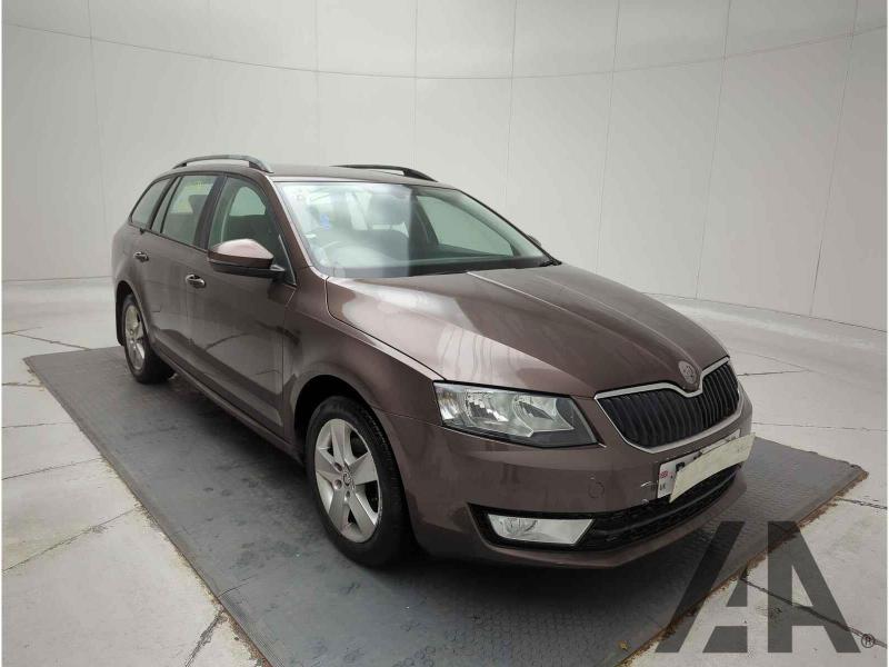 2014 SKODA OCTAVIA SE TDI CR 1598cc TURBO DIESEL MANUAL 5 Speed 5 DOOR ESTATE