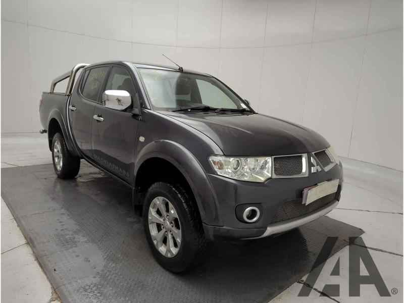 2013 MITSUBISHI L200 DI-D 4X4 BARBARIAN LB DCB 2477cc TURBO DIESEL MANUAL 5 Speed PICK UP