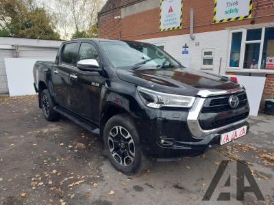 Image of 2023 TOYOTA HI-LUX INVINCIBLE 4WD D-4D DCB 2755cc TURBO DIESEL AUTOMATIC PICK UP