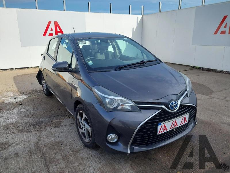 2015 TOYOTA YARIS HYBRID ICON 1497cc PETROL/ELECTRIC CVT 5 DOOR HATCHBACK