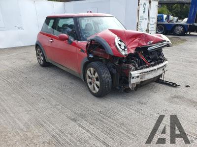 Image of 2004 MINI HATCH COOPER 1598cc PETROL MANUAL 5 Speed 3 DOOR HATCHBACK