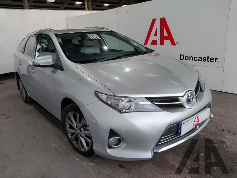 2013 TOYOTA AURIS VVT-I EXCEL 1797cc PETROL/ELECTRIC CVT 5 DOOR ESTATE