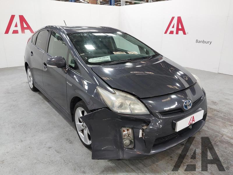 2011 TOYOTA PRIUS T4 VVT-I 1797cc PETROL/ELECTRIC CVT 5 DOOR HATCHBACK