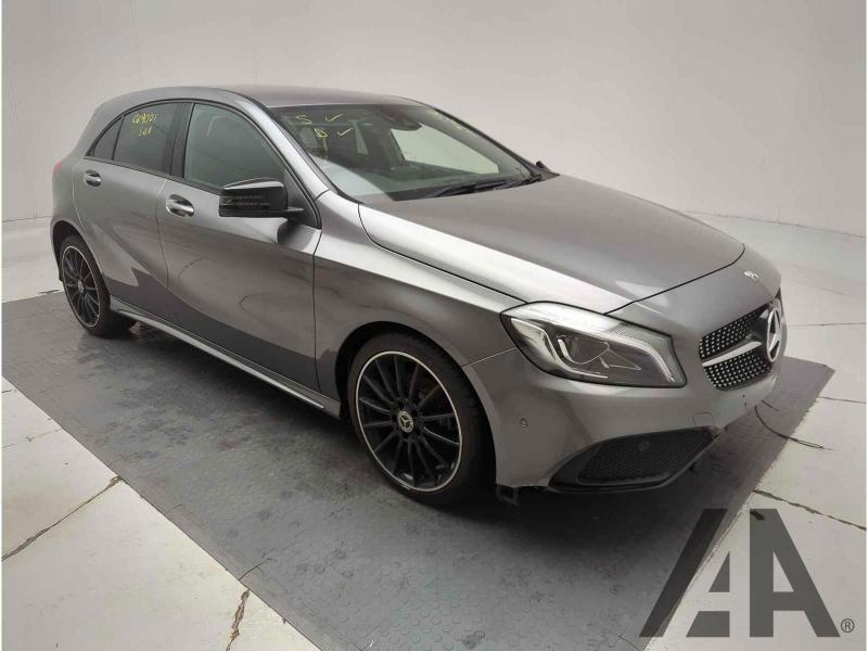 2017 MERCEDES A-CLASS A 200 D AMG LINE PREMIUM 2143cc TURBO DIESEL SEMI AUTO 5 DOOR HATCHBACK