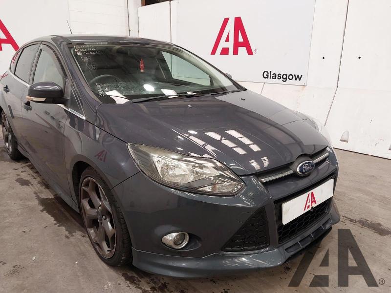 2013 FORD FOCUS ZETEC S TDCI 1560cc TURBO DIESEL MANUAL 6 Speed 5 DOOR HATCHBACK