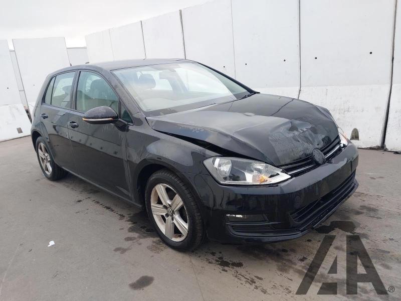2015 VOLKSWAGEN GOLF MATCH TDI BLUEMOTION TECHNOLOG 1598cc TURBO DIESEL MANUAL 5 Speed 5 DOOR HATCHBACK