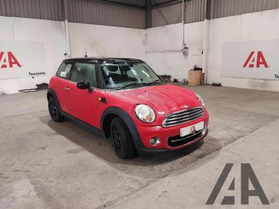 Image of 2012 MINI HATCH COOPER D 1598cc TURBO DIESEL MANUAL 6 Speed 3 DOOR HATCHBACK