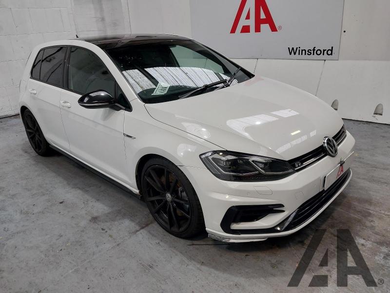 2017 VOLKSWAGEN GOLF R TSI DSG 1984cc TURBO PETROL SEMI AUTO 7 Speed 5 DOOR HATCHBACK