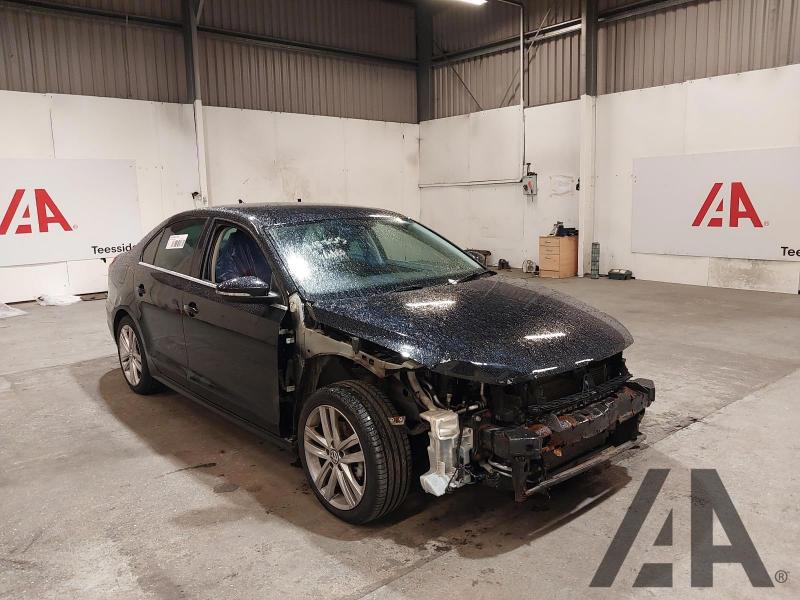 2015 VOLKSWAGEN JETTA GT TDI BLUEMOTION TECHNOLOGY 1968cc TURBO DIESEL MANUAL 6 Speed 4 DOOR SALOON