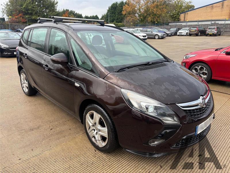 2015 VAUXHALL ZAFIRA TOURER EXCLUSIV CDTI 1956cc TURBO DIESEL MANUAL 6 Speed 5 DOOR MPV