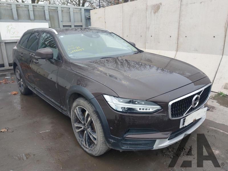 2017 VOLVO V90 D5 POWERPULSE CROSS COUNTRY AW 1969cc TURBO DIESEL AUTOMATIC 8 Speed 5 DOOR ESTATE