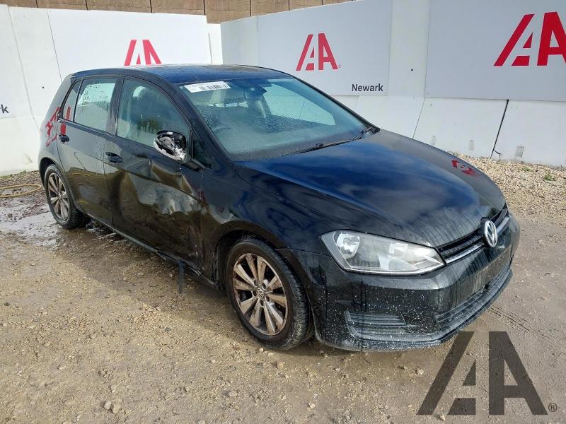 2013 VOLKSWAGEN GOLF SE TDI BLUEMOTION TECHNOLOGY 1968cc TURBO DIESEL MANUAL 6 Speed 5 DOOR HATCHBACK