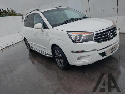 Image of 2015 SSANGYONG RODIUS TURISMO EX 1998cc TURBO DIESEL AUTOMATIC 5 Speed 5 DOOR MPV