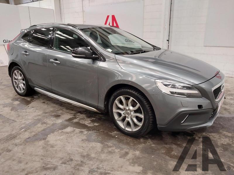 2017 VOLVO V40 D3 CROSS COUNTRY PRO 1969cc TURBO DIESEL MANUAL 6 Speed 5 DOOR HATCHBACK