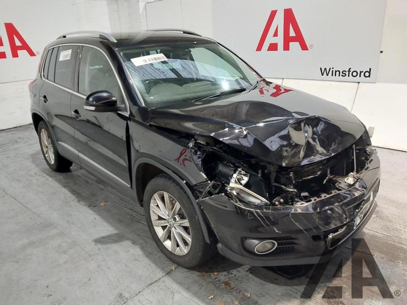 2013 VOLKSWAGEN TIGUAN SE TDI BLUEMOTION TECHNOLOGY 4 1968cc TURBO DIESEL SEMI AUTO 7 Speed 5 DOOR ESTATE