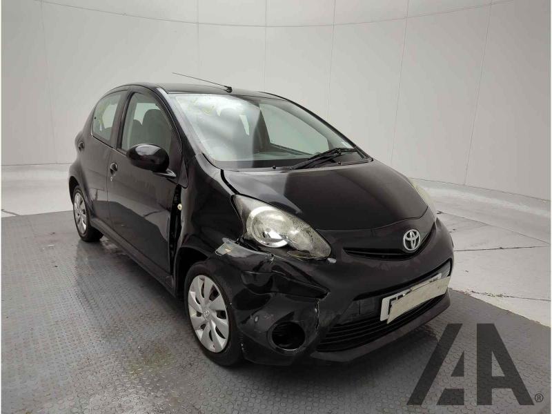 2013 TOYOTA AYGO VVT-I ICE 998cc PETROL MANUAL 5 DOOR HATCHBACK