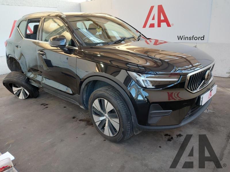 2023 VOLVO XC40 RECHARGE T4 CORE 1477cc TURBO PETROL/ELECTRIC SEMI AUTO 5 DOOR ESTATE