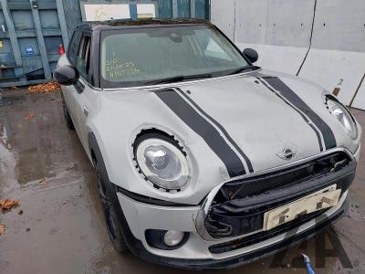 Image of 2018 MINI CLUBMAN COOPER BLACK 1499cc TURBO PETROL AUTOMATIC 6 Speed 5 DOOR ESTATE