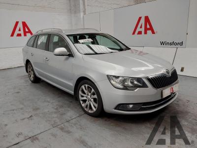 Image of 2013 SKODA SUPERB SE TDI CR 1968cc TURBO DIESEL MANUAL 5 DOOR ESTATE