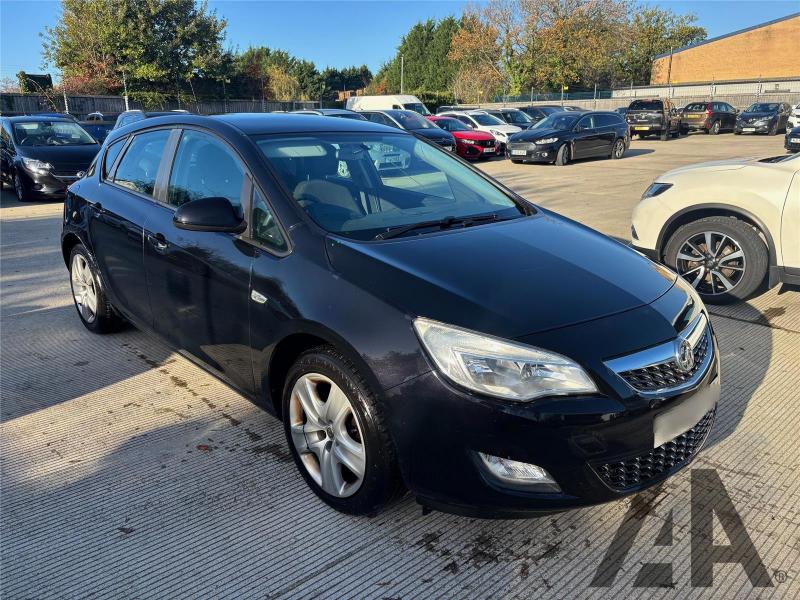 2010 VAUXHALL ASTRA EXCLUSIV 1398cc PETROL MANUAL 5 Speed 5 DOOR HATCHBACK