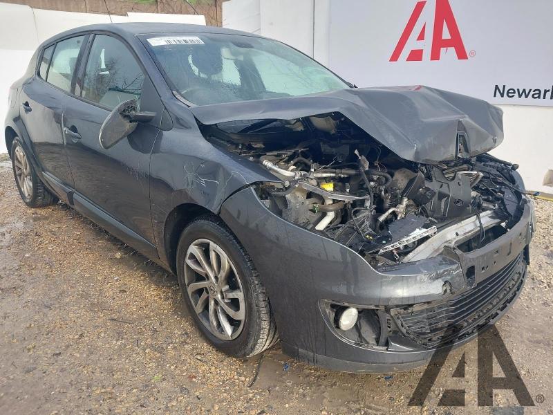 2013 RENAULT MEGANE DYNAMIQUE TOMTOM ENERGY DCI S/ 1461cc TURBO DIESEL MANUAL 6 Speed 5 DOOR HATCHBACK