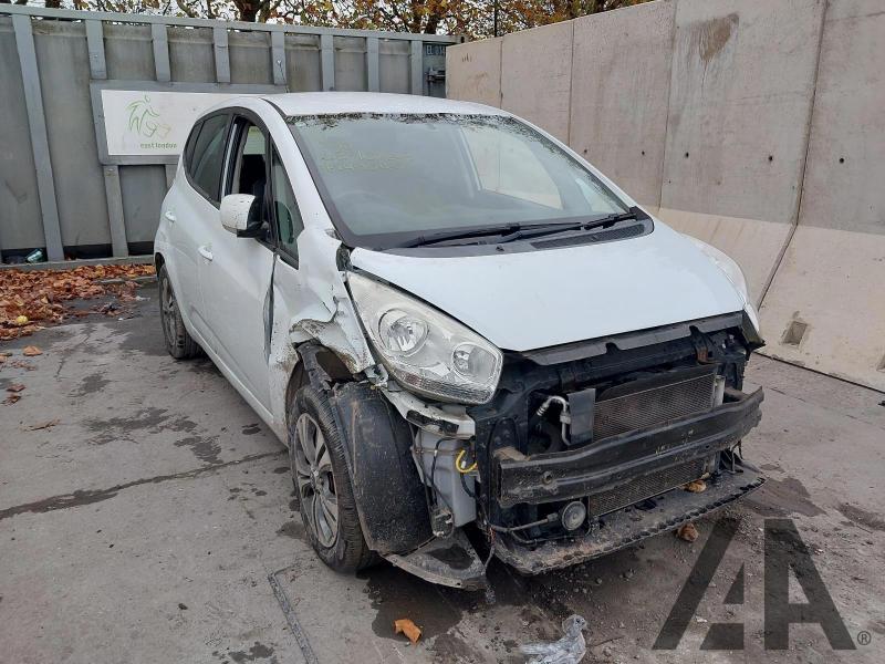 2016 KIA VENGA 3 ISG 1591cc PETROL MANUAL 6 Speed 5 DOOR HATCHBACK