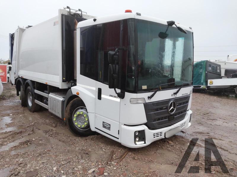2017 MERCEDES ECONIC 2630L 7698cc TURBO DIESEL AUTOMATIC