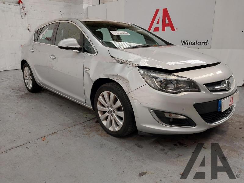 2013 VAUXHALL ASTRA ELITE 1598cc PETROL MANUAL 5 Speed 5 DOOR HATCHBACK