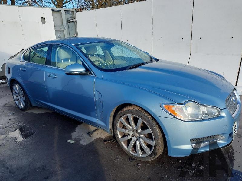 2009 JAGUAR XF V6 PREMIUM LUXURY 2993cc TURBO DIESEL AUTOMATIC 6 Speed 4 DOOR SALOON
