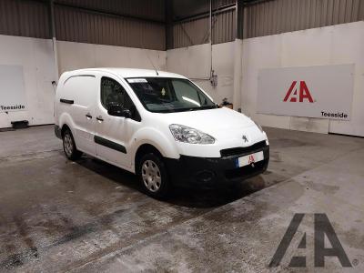 Image of 2015 PEUGEOT PARTNER HDI CRC 1560cc TURBO DIESEL MANUAL 4 DOOR PANEL VAN