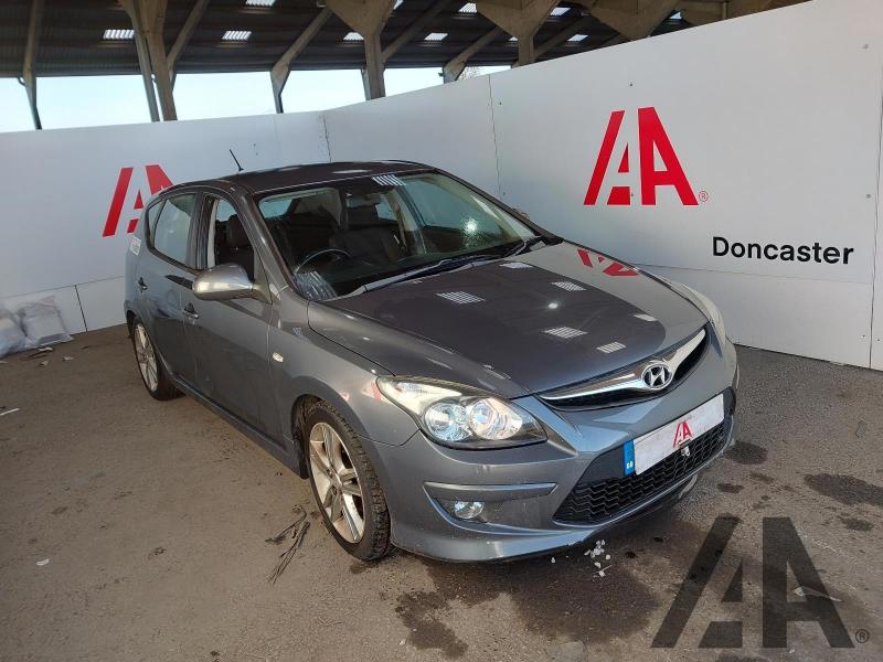 2010 HYUNDAI I30 PREMIUM CRDI 1582cc TURBO DIESEL MANUAL 6 Speed 5 DOOR HATCHBACK