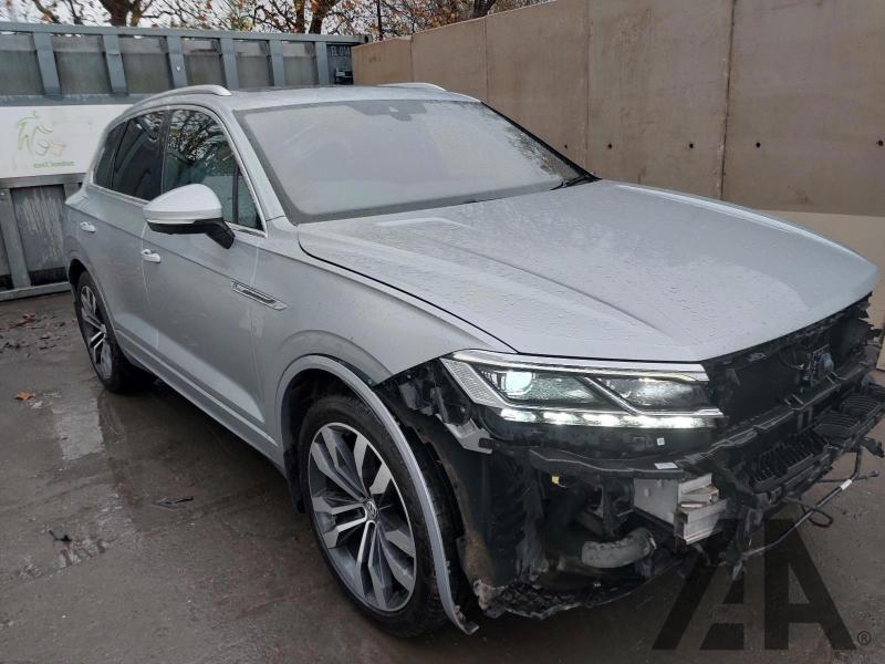 2020 VOLKSWAGEN TOUAREG V6 R-LINE TECH TDI 2967cc TURBO DIESEL AUTOMATIC 5 DOOR ESTATE